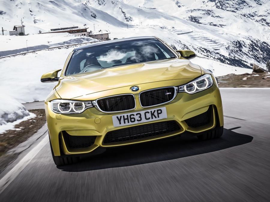  BMW M4 Coupe 2014 года  (UK) (фото 15 из 32)